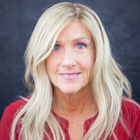 Meet your Posher, Marci - Picture 1 of 1